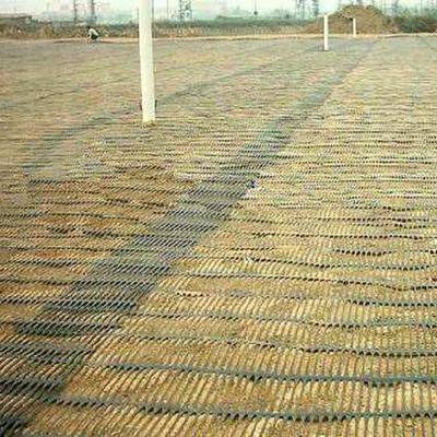 Geogrid Uniaxial Plastik untuk Dinding Penahan