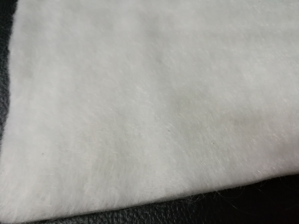 Geotekstil filamen PET 700gsmR