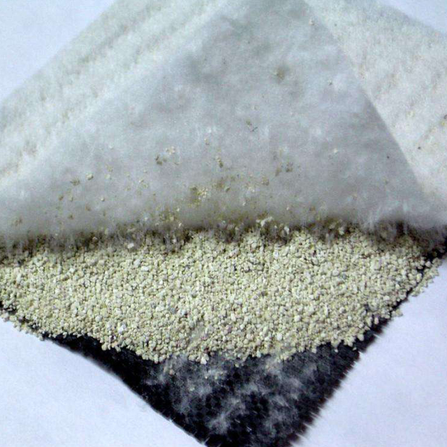 Kalis air Sodium Bentonite 5500g Gcl Pelapik Tanah Liat Geosintetik